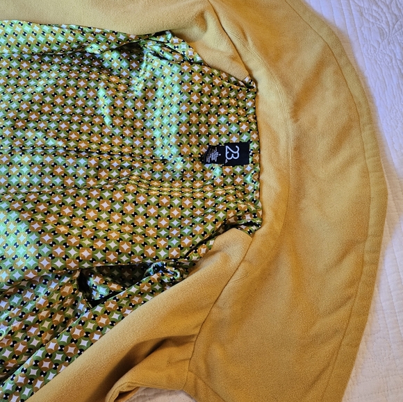 Coat - Picture 3 of 6